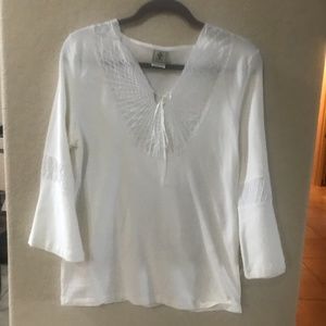 Virginia Taylor White top. Size M